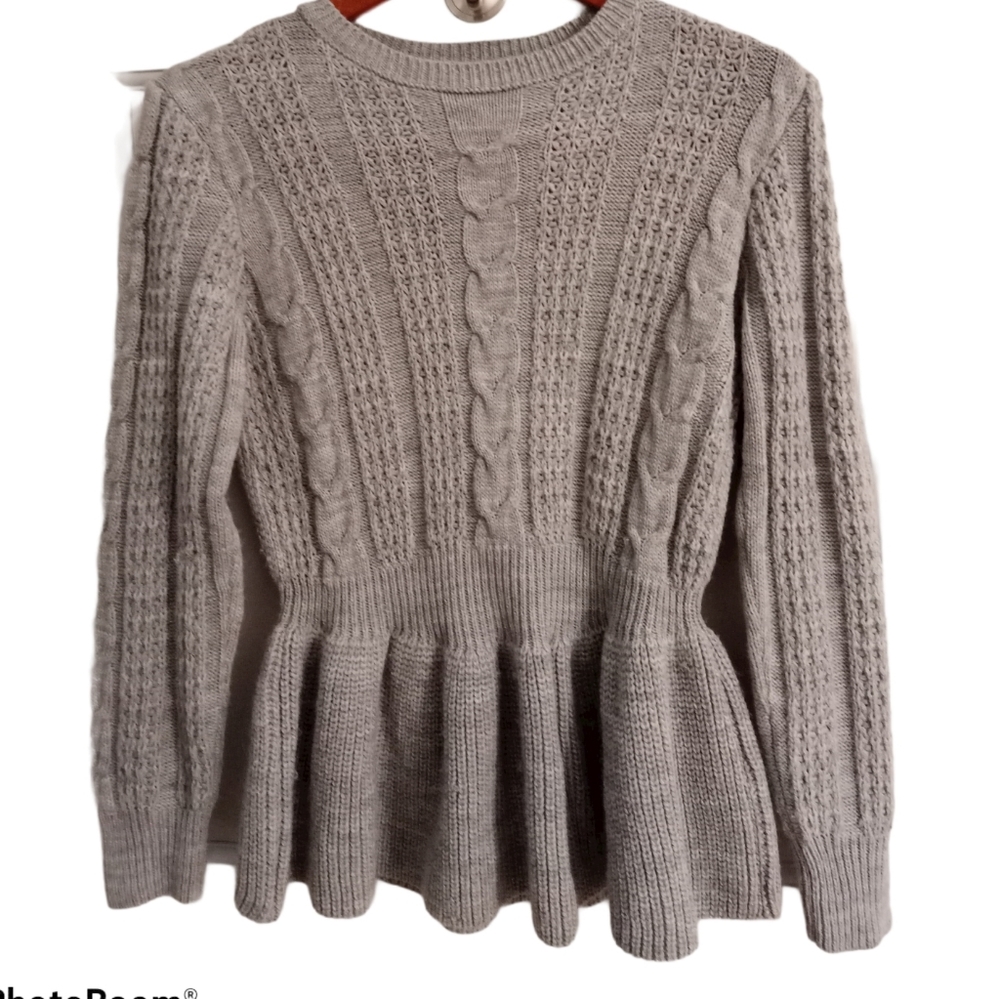 Cable knit sweater